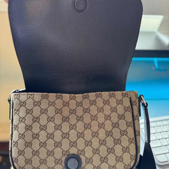Gucci Messenger Crossbody Guccissima GG Unisex - Picture 9 of 10